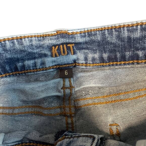 KUT From the Kloth Distressed Light Wash High Rise Shorts Size 6 - Picture 3 of 11